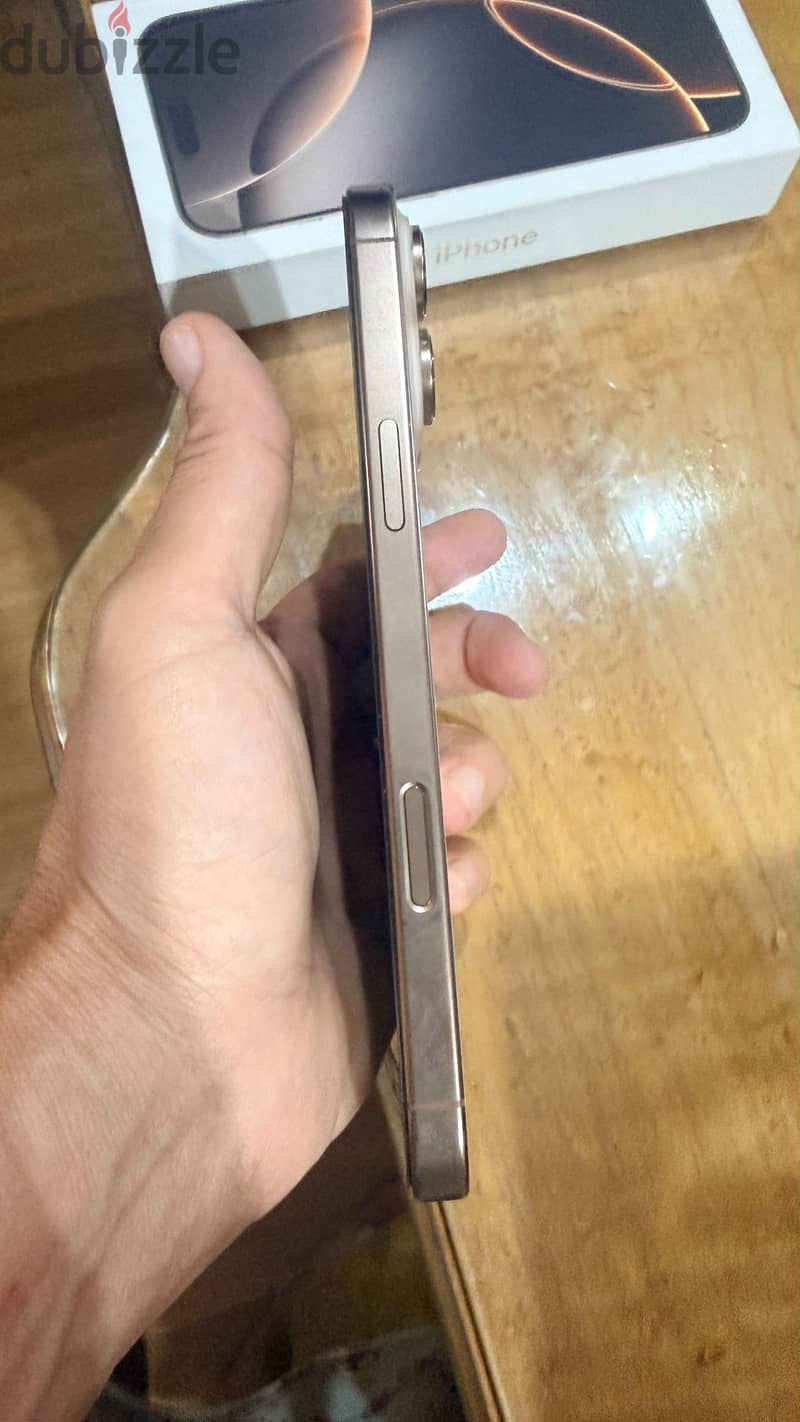 Apple - iPhone 16 Pro Max 2