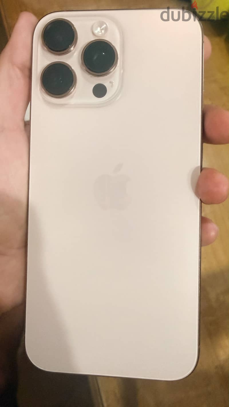 Apple - iPhone 16 Pro Max 3