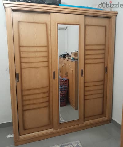 دولاب  بحالة  الزيرو