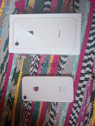 Apple - iPhone 8