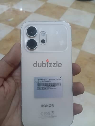 Honor 600 golden white