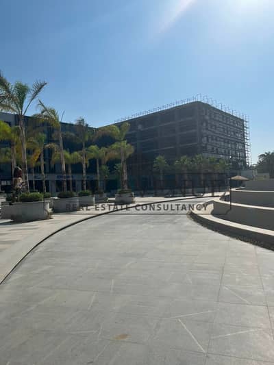 office for sale at lakeview boutique -new cairo ready to move at ground floor