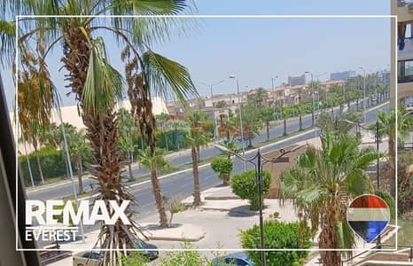 شقة للإيجار في الحي السابع – الإسكان الحدائقي