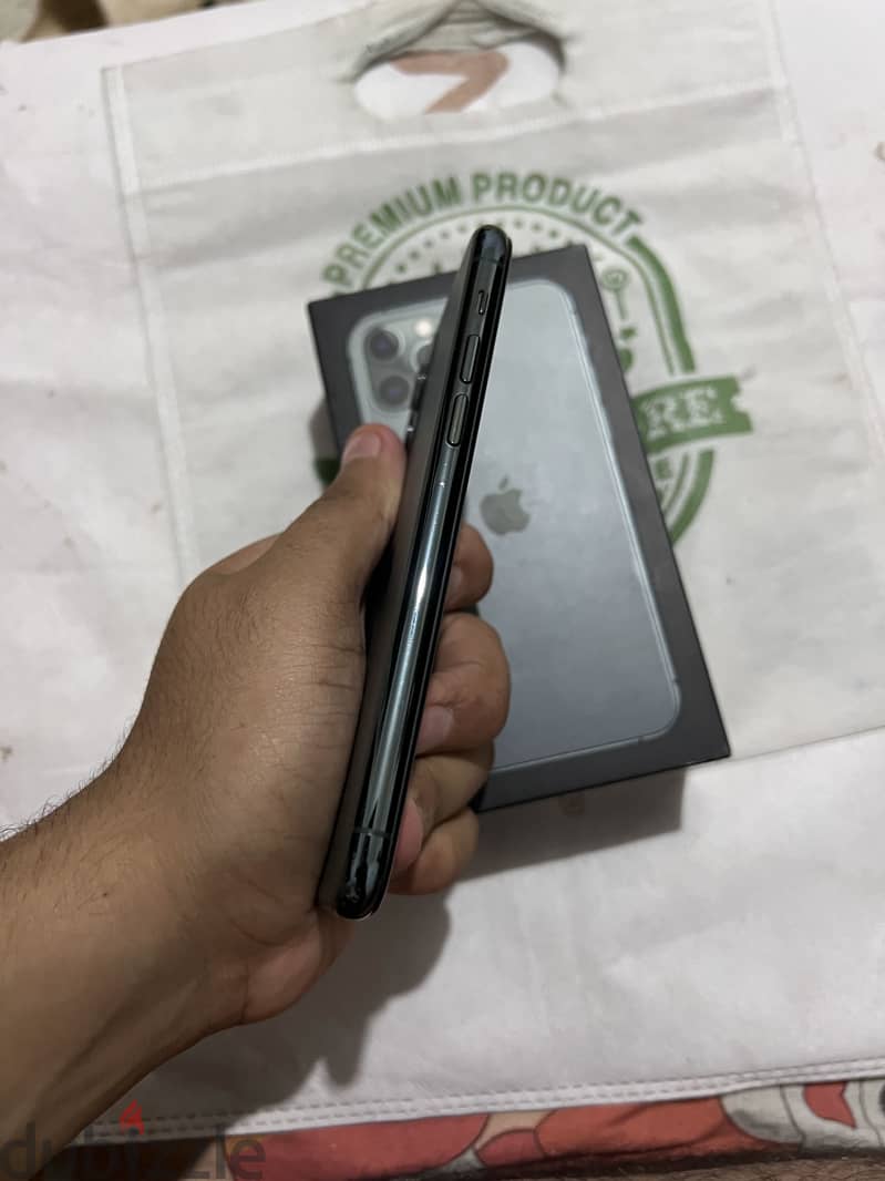 Apple - iPhone 11 Pro 2