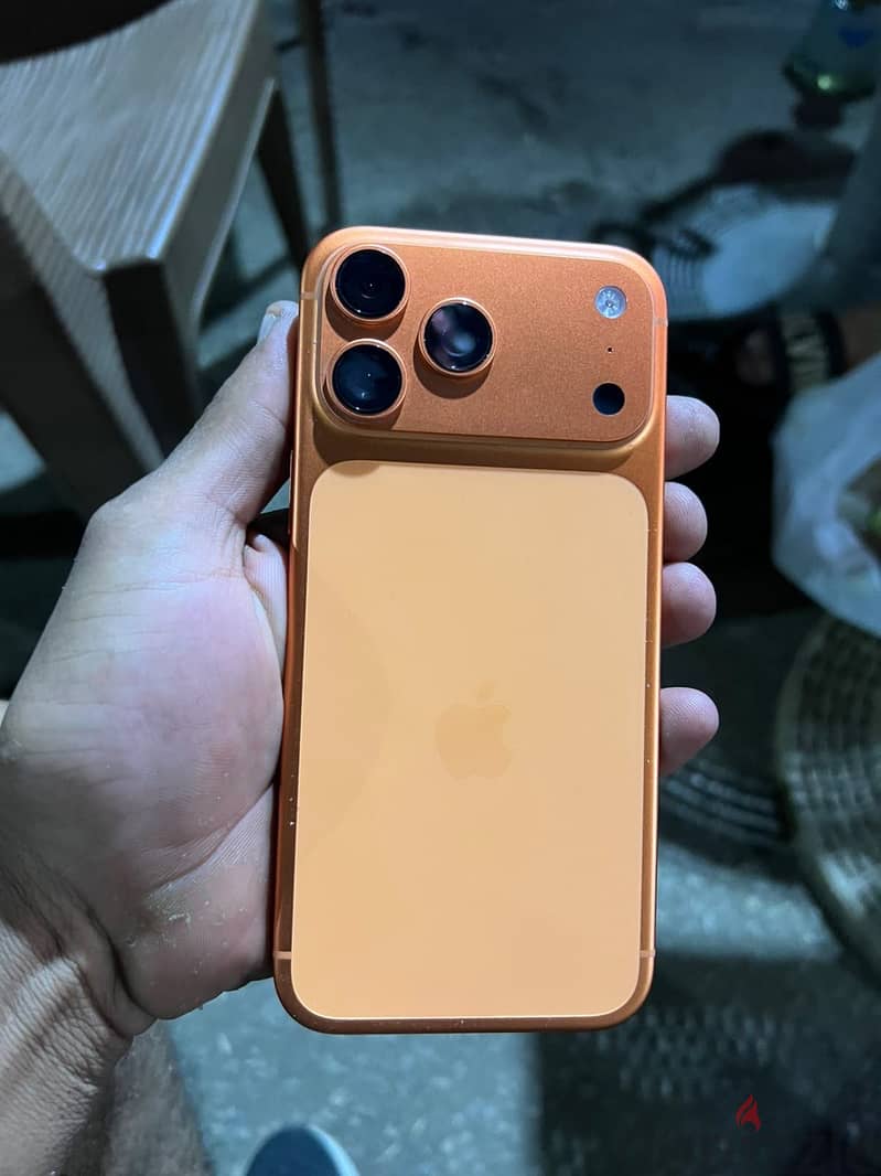 Apple - iPhone 17 Pro Max 2