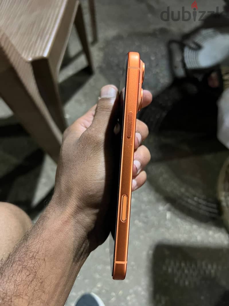 Apple - iPhone 17 Pro Max 4