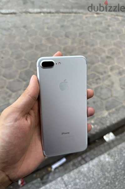 آبل - آيفون 7 بلس
