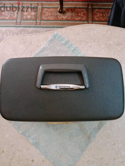 شنطه Samsonite صناعه امريكيه اصليه