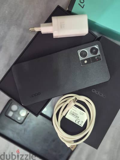 OPPO Reno7