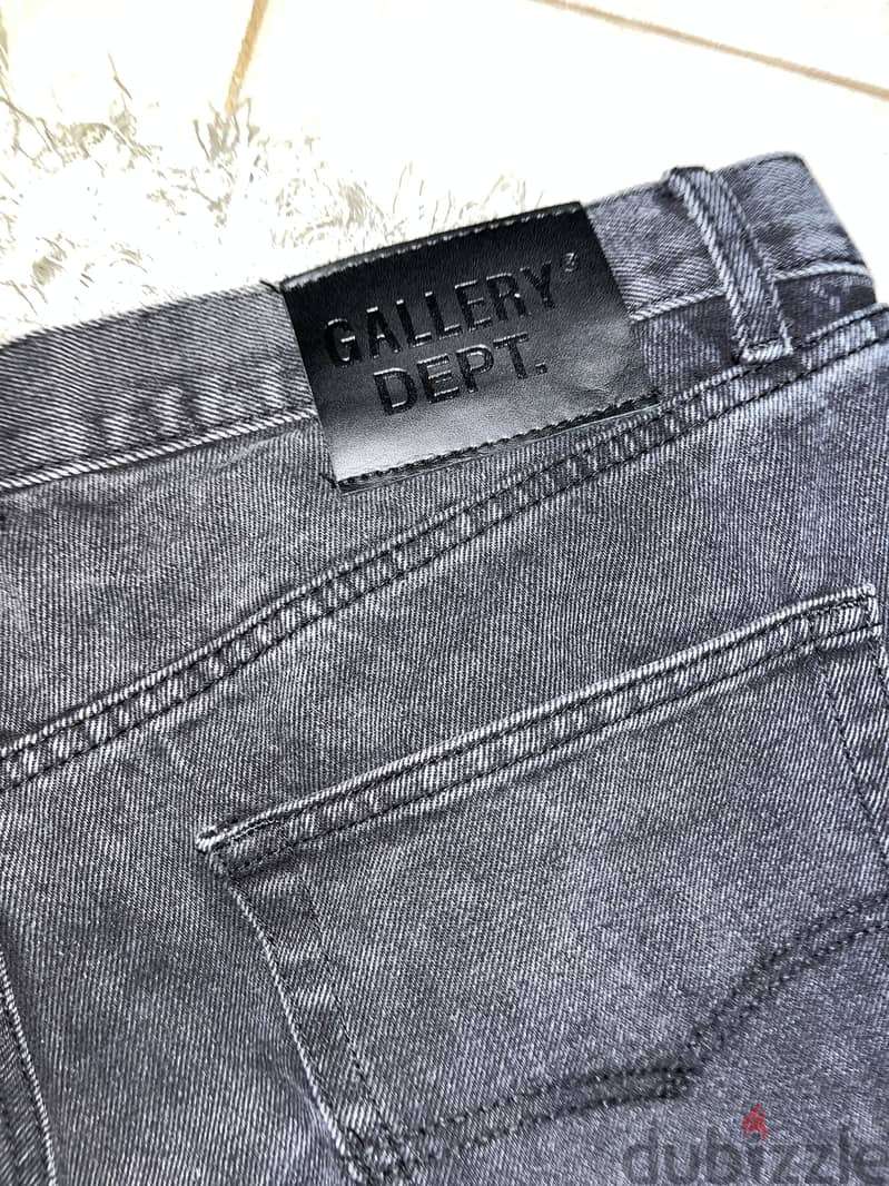 gallery debt flared jeans 2