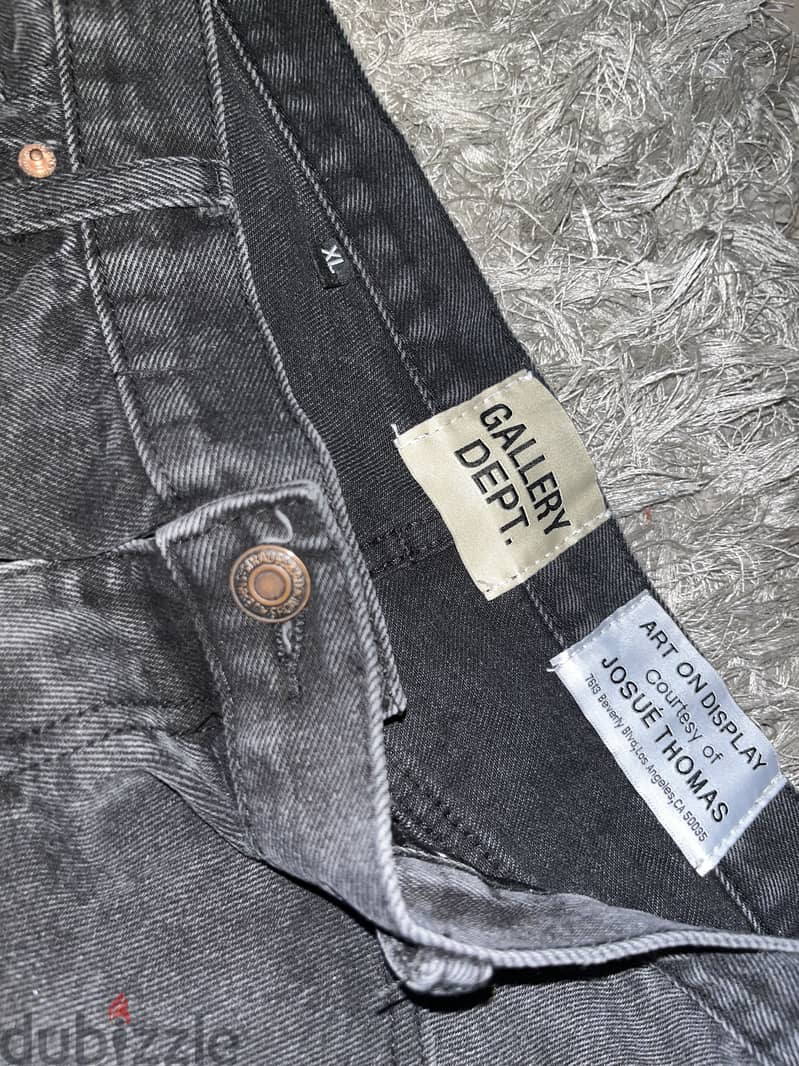 gallery debt flared jeans 3
