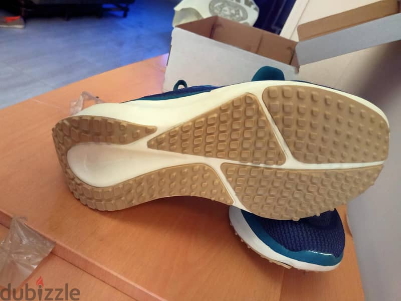 Nike. 2