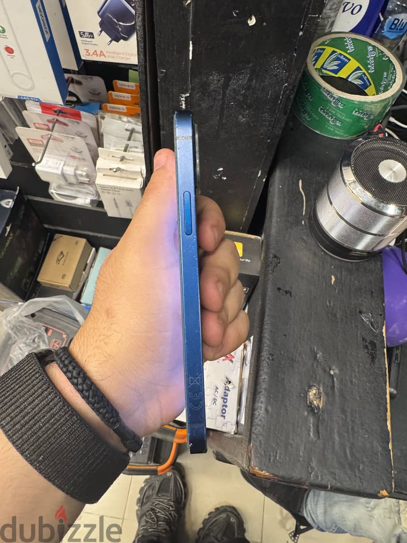 Apple - iPhone 12 4