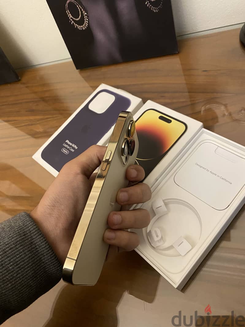 Apple - iPhone 14 Pro 1