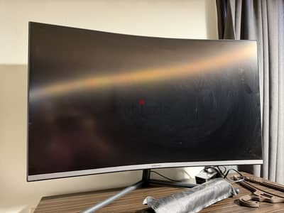 Monitor 32 inch