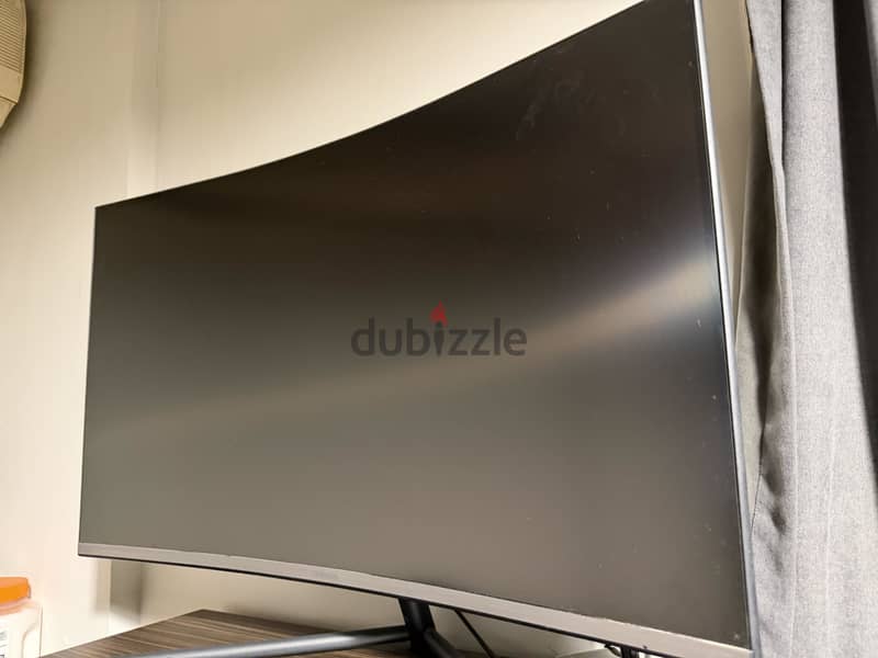 Monitor 32 inch 1