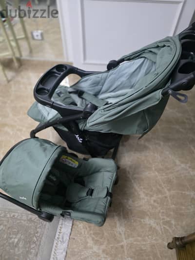 Joie Muze Travel System (Stroller + Car seat) - استخدام خفيف