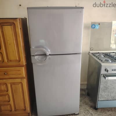 ثلاجة توشيبا با حاجة الزيرو ١٢ قدم ونص