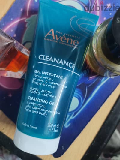 غسول Avene