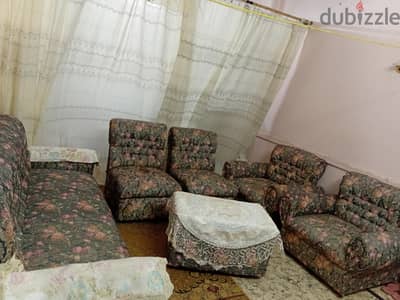 للبيع انتريه بحالة جيدة