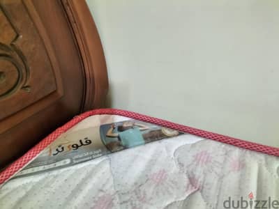 عدد 2 مرتبة بحالة جيدة