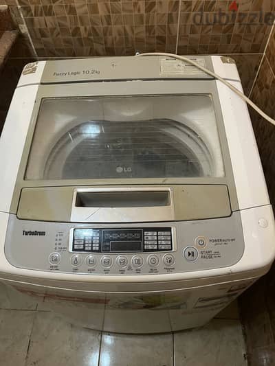 غسالة LG فوق أوتوماتيك 10.2 كجم TurboDrum بحالة جيد