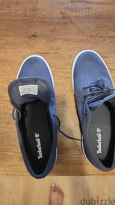 Timberland & TOMS Sneakers - Size 44