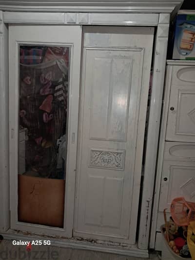 دولاب جرار