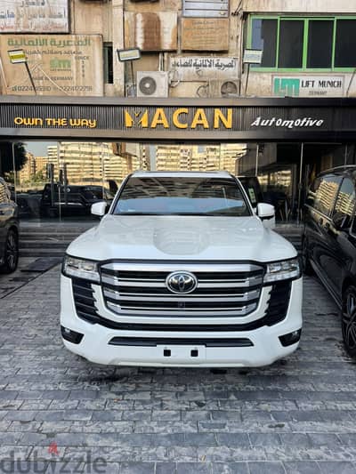 Toyota Land Cruiser L5 GXR 2026