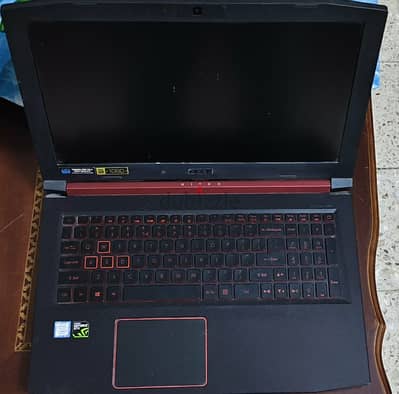 للبيع Acer Nitro 5 Gaming Laptop