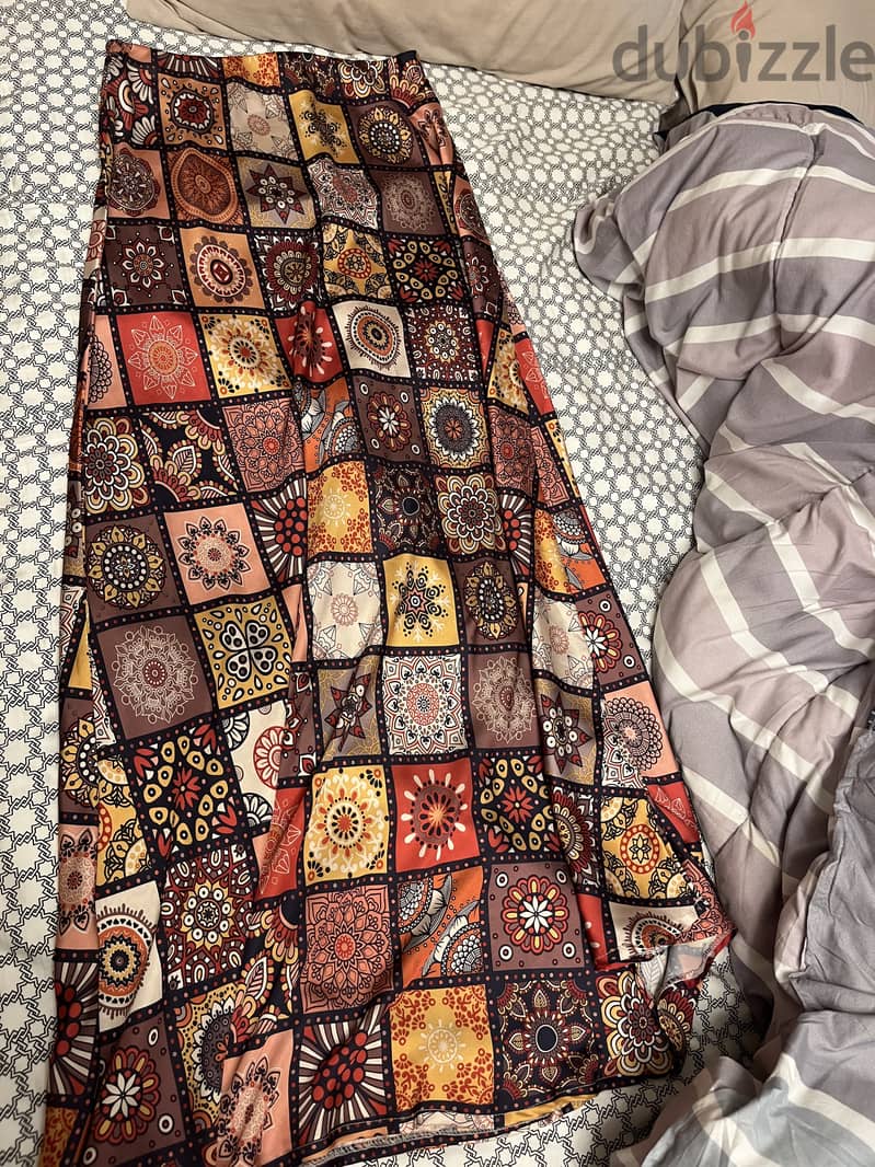 Satin skirt 1
