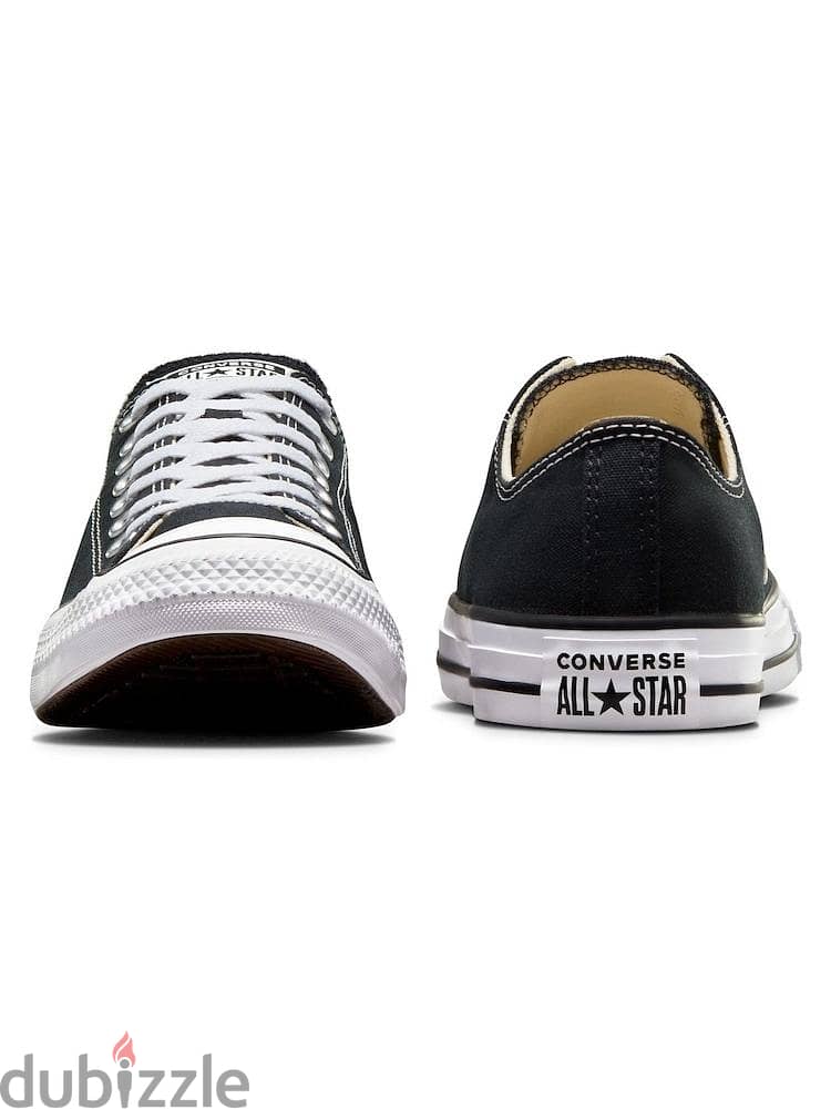 converse sneaker 1