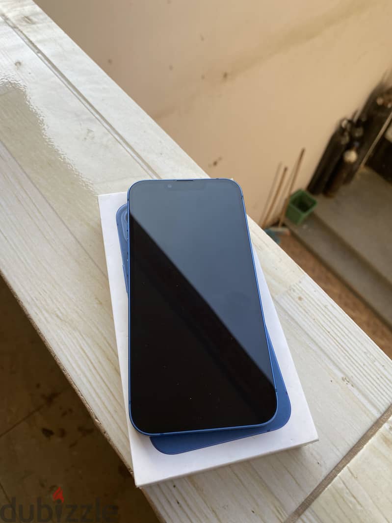 Apple - iPhone 13 4