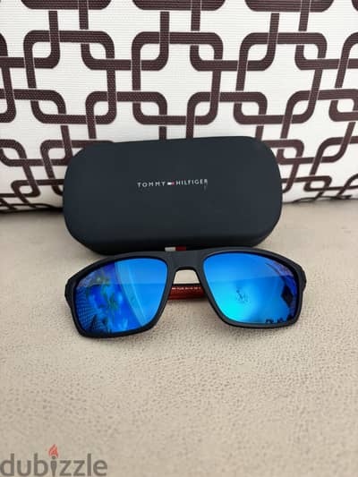 Tommy sunglasses original new with box