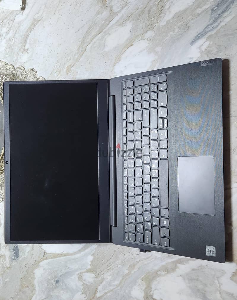 lenovo V15 2