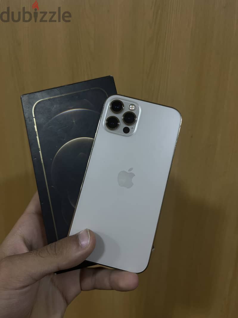 iPhone 12 Pro 128g 4