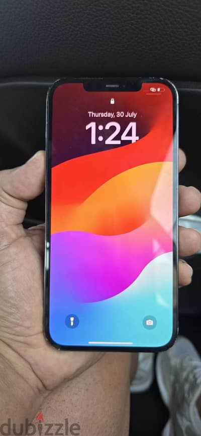 ايفون 12 بروماكس