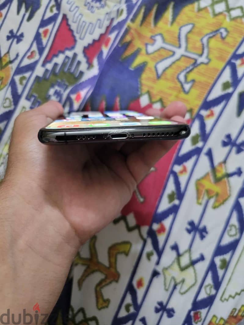 Iphone xs max 7