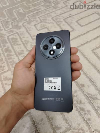 Oppo Reno 12 f بحالة ممتازة