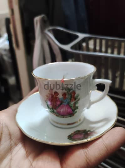 ٦ قطع فناجين قهوة