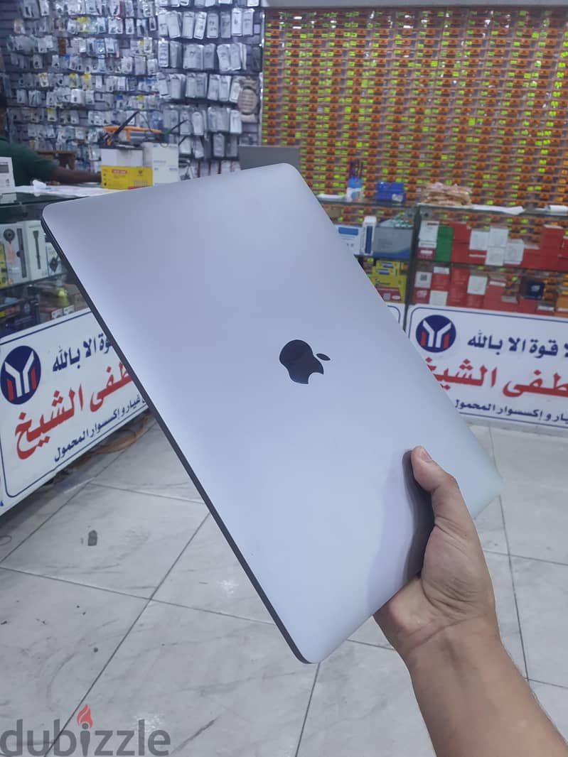 macbook pro 2020 5