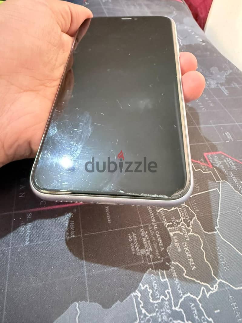 Apple - iPhone 11 7