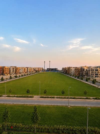 Apartment for sale in the distinguished neighborhood, corner location, northern side on the belt
