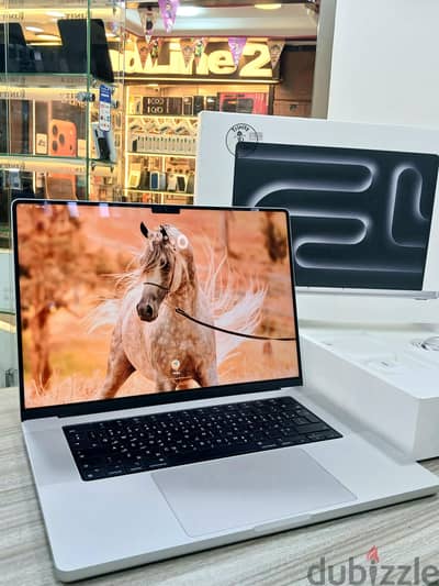 MacBook pro 16inch M3 pro