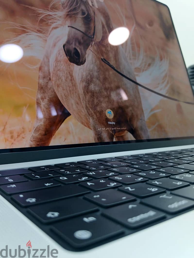 MacBook pro 16inch M3 pro 1