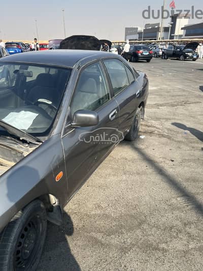 ميتسوبيشي لانسر كرستالة 2000 للبيع التجمع - القاهرة الجديدة