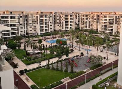 180 m apartment in Beta Greens, October Gardens