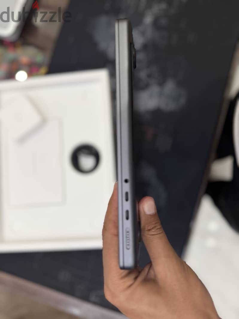 MacBook pro 14  m5 7