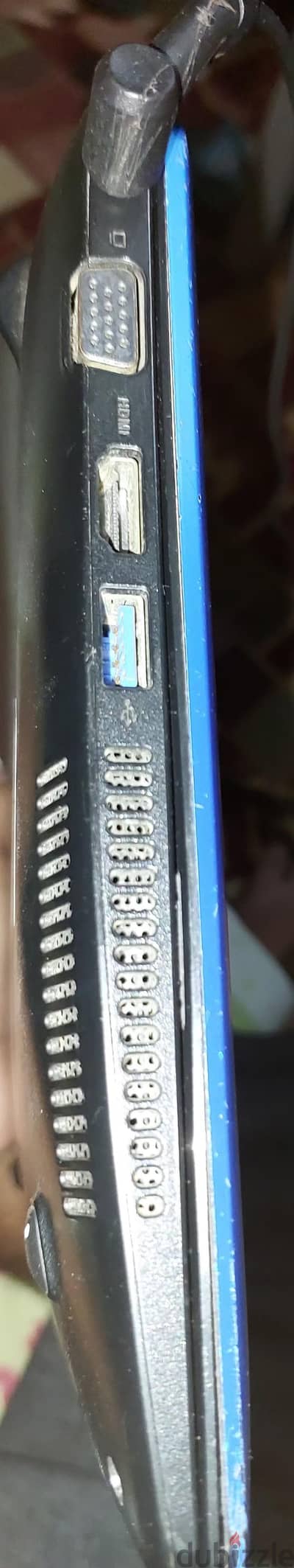 لاب توب اسوس استعمال خفيف بس عايز ويندوز ٧ و بيشتغل كهرباء بطاريه بايظ