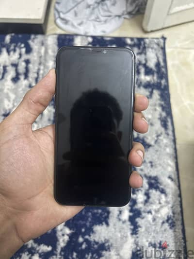 Apple - iPhone X